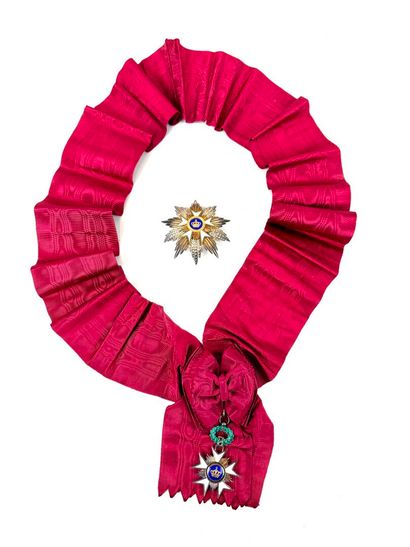 France, IIIe République (1870-1940).
Ensemble...