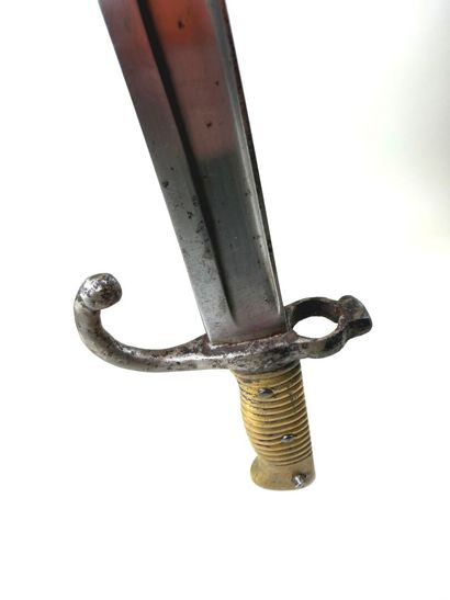 France, IIIe République (1870-1940).
Sabre-baïonnette...