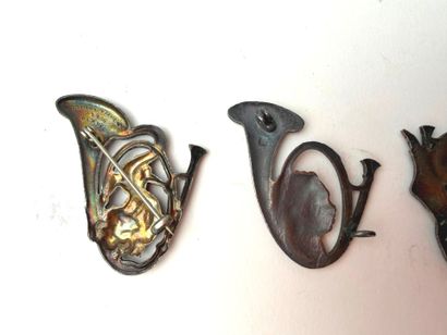 France, XXème.
Ensemble de 16 insignes de...