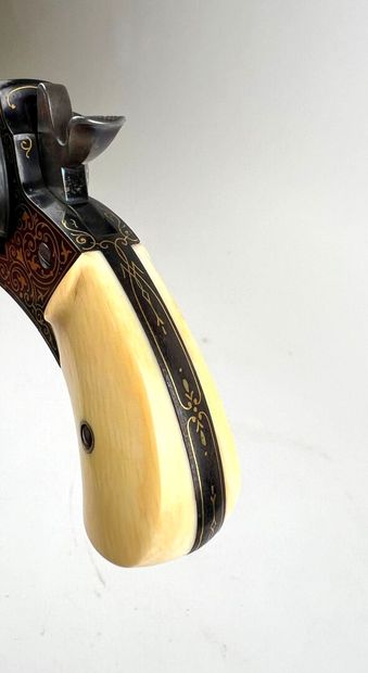 France, fin XIXème.
Exceptionnel petit revolver...