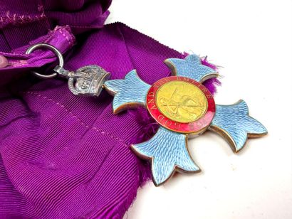 France, IIIe République (1870-1940).
Ensemble...