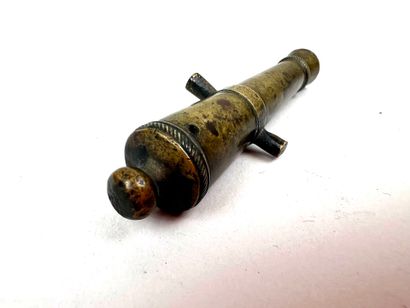 France, XIXème.
Petit tube de canon d'artillerie...