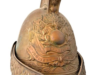 France, IIIème République (1870-1940).
Casque...