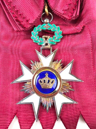France, IIIe République (1870-1940).
Ensemble...