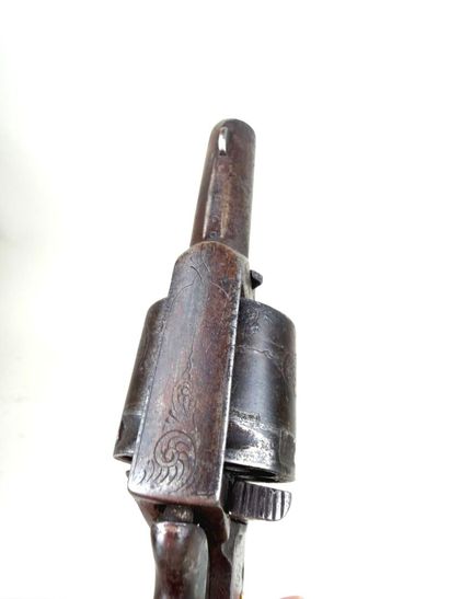 Belgique, fin XIXème.
Petit revolver de poche...