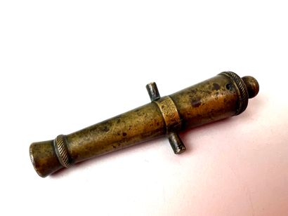 France, XIXème.
Petit tube de canon d'artillerie...