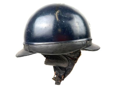 France, Etat-Français (1941-1944).
Rare casque...