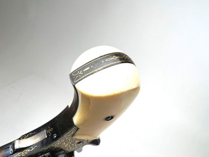 France, fin XIXème.
Exceptionnel petit revolver...