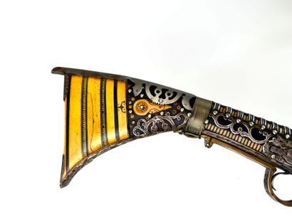 Maroc, 2nde moitié XIXème.
Long fusil MOUKALA.
Toutes...