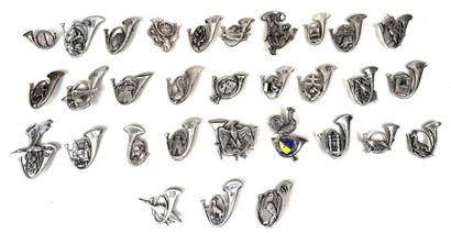 France, XXème.
Bel ensemble de 31 insignes...