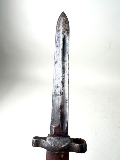 Italie, XXème.
Baïonnette modèle 1938 Carcano....