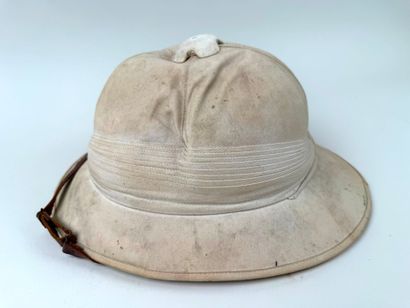 France, IIIème République (1870-1940).
Casque...