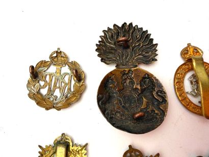 Great Britain, 2nd GM.
Lot of caps, badges...