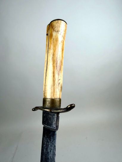 France, 2nd moitié XIXème.
Dague de chasse...