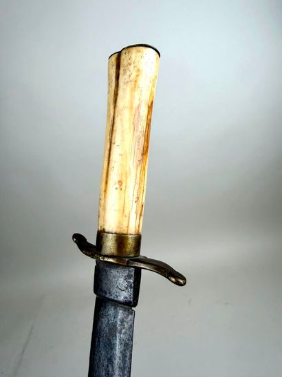 France, 2nd moitié XIXème.
Dague de chasse...