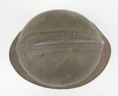 France, Campagne de France 40.
Casque modèle...