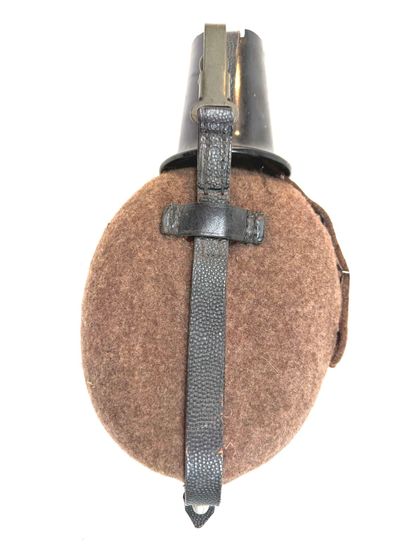 Germany, 2nd GM.
Model 31 individual water...