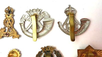 Great Britain, 2nd GM.
Lot of caps, badges...