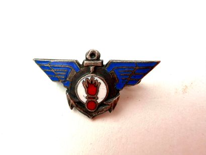 France, 2e GM et après.
Lot d'insignes régimentaires.
-...