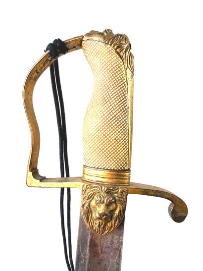 Grande-Bretagne, début XIXème.
Sabre d'officier...