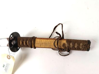 Japon, 2nde moitié période Edo (1603-1868).
Sabre...