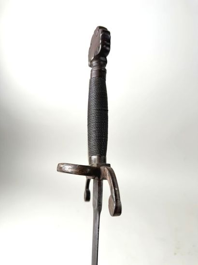 France, XXème.
Rapière de style XVIIème.
En...