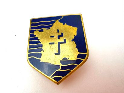 France, 2e GM et après.
Lot d'insignes régimentaires.
-...