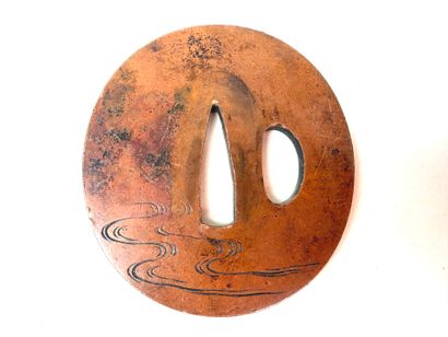 Japon, période Edo (1603 - 1868).
Tsuba circulaire...