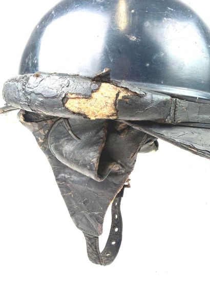 France, Etat-Français (1941-1944).
Rare casque...