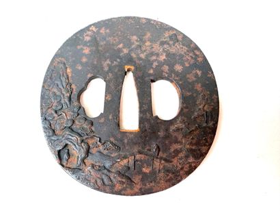 Japon, période Edo (1603 - 1868).
Tsuba circulaire...