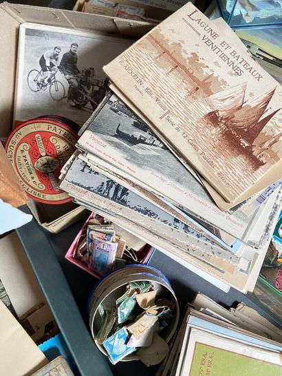 Postcards - Bulk: Bulk of mostly SM and Modern...
