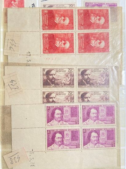 France Classique + SM: Set of classic stamps...