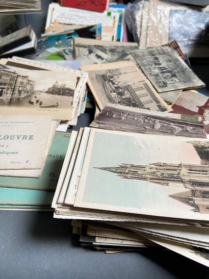Postcards - Bulk: Bulk of mostly SM and Modern...