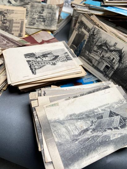 Postcards - Bulk: Bulk of mostly SM and Modern...
