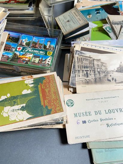 Postcards - Bulk: Bulk of mostly SM and Modern...