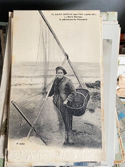 Postcards - Bulk: Bulk of mostly SM and Modern...