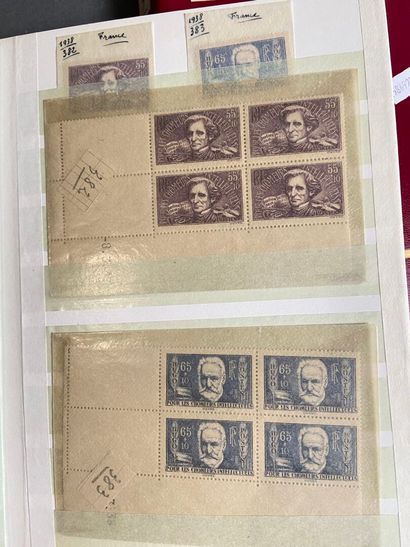 France Classique + SM: Set of classic stamps...