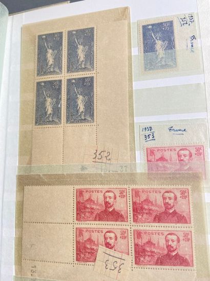France Classique + SM: Set of classic stamps...