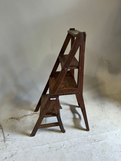 Chair forming a library stool in molded wood...