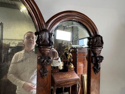 Wood and marquetry 
