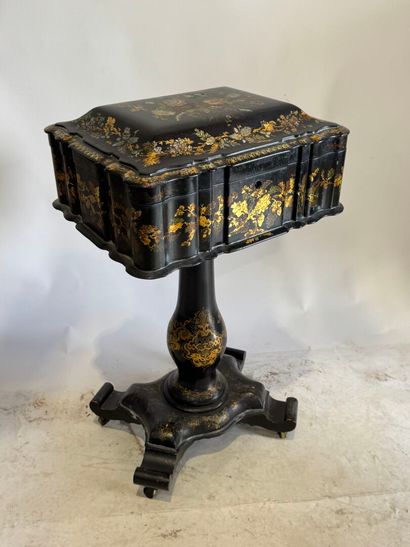 Moulded and blackened wood working table...