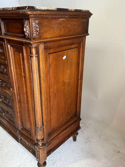 Small molded and carved mahogany 