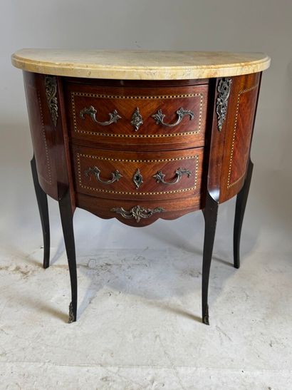 Half-moon chest of drawers in wood, veneer...