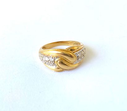 Yellow and white gold ring set with 16 small...
