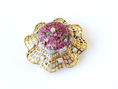 Yellow gold and white gold brooch with stylized...