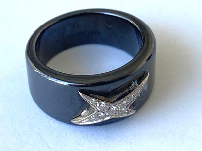 MAUBOUSSIN. 
Black ceramic 
