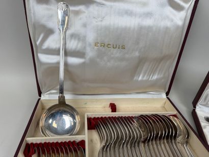 ERCUIS.
Partie de ménagère en métal argenté,...