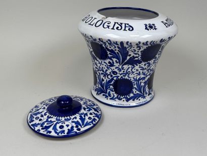 Pot couvert à pharmacie en faïence bleu et...