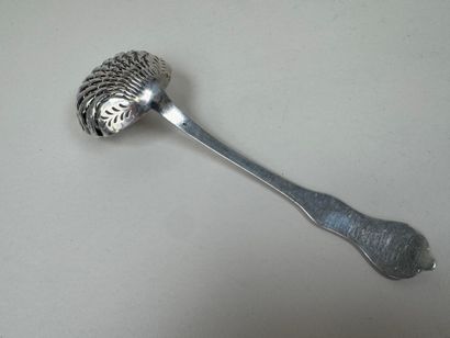 Saupoudreuse in silver 950/1000, Au Vieillard...