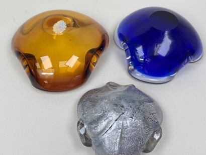 MURANO, XXe.
Trois coupes vide-poches en...